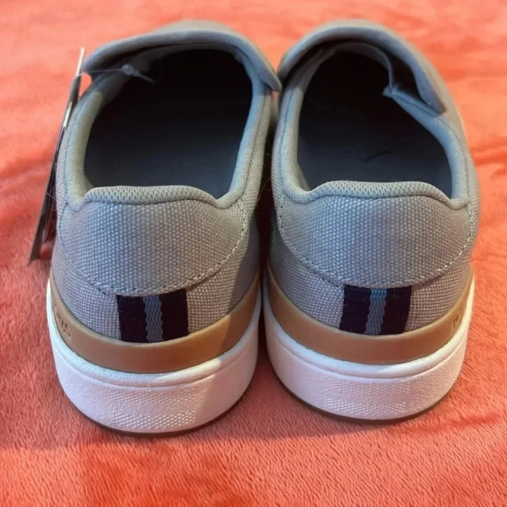 NWT** Toms travel lite 2.0, color: drizzle grey canvas men’s size 7. NWT - Picture 2 of 6